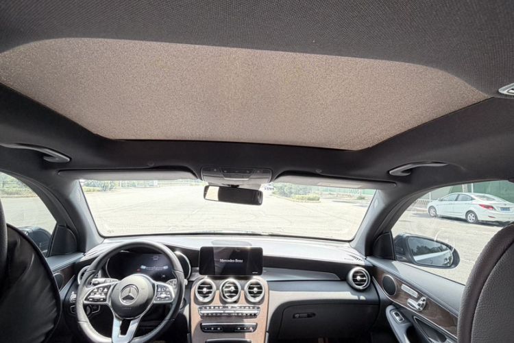 Used Mercedes-Benz GLC 2020 Facelift GLC 300 L 4MATIC Dynamic Edition Interior 7