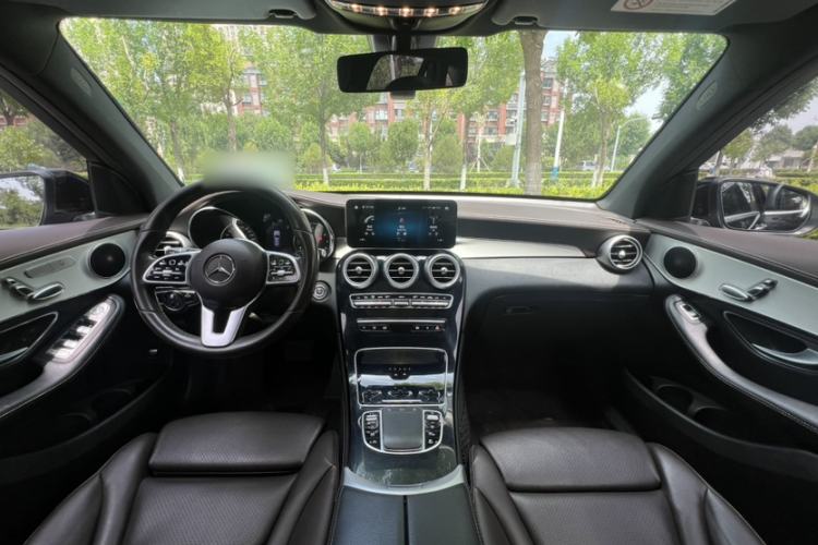 Used Mercedes-Benz GLC 2020 GLC 260 L 4MATIC Dynamic Model Interior 8