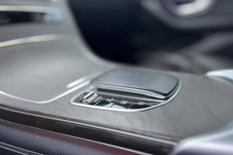 Used Mercedes-Benz GLC 2020 GLC 300 L 4MATIC Dynamic Edition Interior 8
