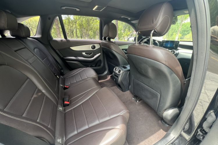 Used Mercedes-Benz GLC 2020 GLC 260 L 4MATIC Dynamic Model Interior 9