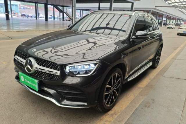 Ojetý Mercedes-Benz GLC 2020 Facelift GLC 300 L 4MATIC Dynamic Edition