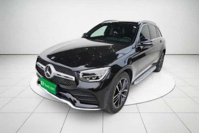 Ojetý Mercedes-Benz GLC 2020 GLC 300 L 4MATIC Dynamic Edition