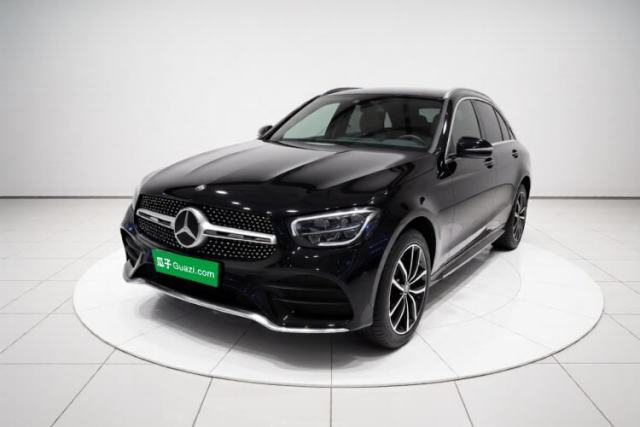 Ojetý Mercedes-Benz GLC 2020 Facelift GLC 260 L 4MATIC Luxury Edition