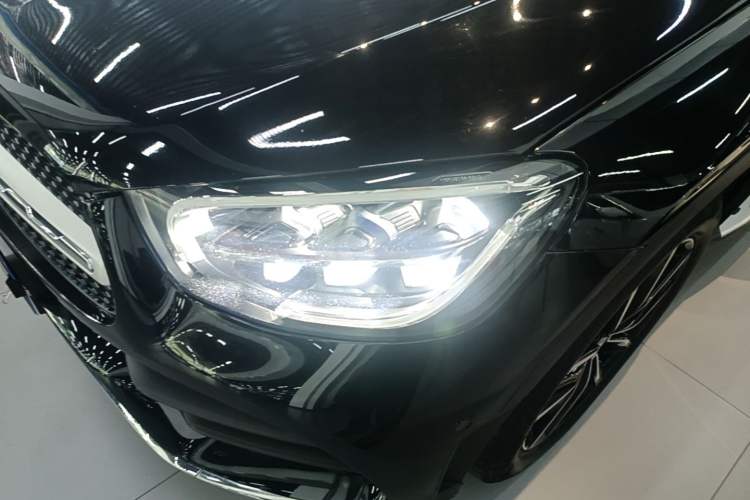 Used Mercedes-Benz GLC 2020 Facelift GLC 260 L 4MATIC Luxury Edition Left Front Headlight