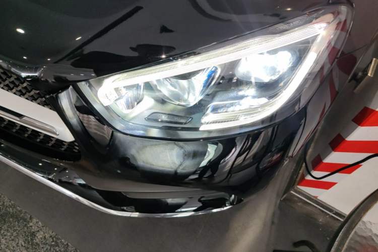 Used Mercedes-Benz GLC 2020 GLC 300 L 4MATIC Luxury Model Left Front Headlight
