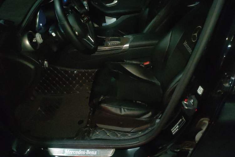 Used Mercedes-Benz GLC 2020 GLC 300 L 4MATIC Dynamic Edition Left Front Seat