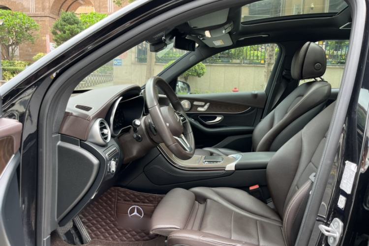 Used Mercedes-Benz GLC 2020 Facelift GLC 300 L 4MATIC Dynamic Edition Left Front Seat