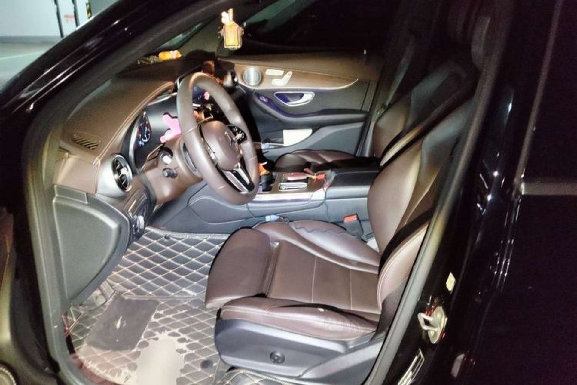 Used Mercedes-Benz GLC 2020 Facelift GLC 300 L 4MATIC Dynamic Edition Left Front Seat