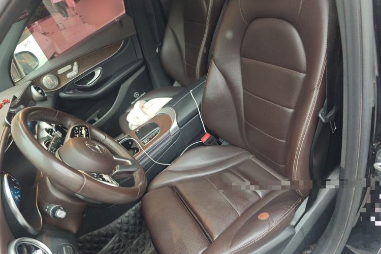 Used Mercedes-Benz GLC 2020 Facelift GLC 260 L 4MATIC Luxury Edition Left Front Seat