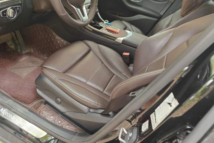 Used Mercedes-Benz GLC 2020 GLC 260 L 4MATIC Dynamic Model Left Front Seat