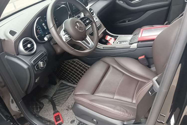 Used Mercedes-Benz GLC 2020 GLC 300 L 4MATIC Dynamic Edition Left Front Seat