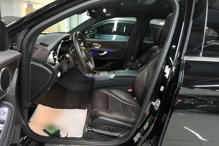 Used Mercedes-Benz GLC 2020 GLC 260 L 4MATIC Luxury Model Left Front Seat