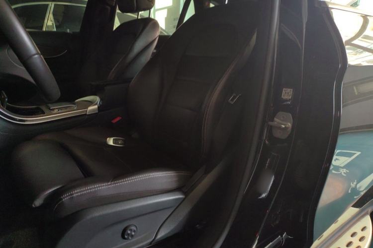 Used Mercedes-Benz GLC 2020 GLC 300 L 4MATIC Luxury Model Left Front Seat