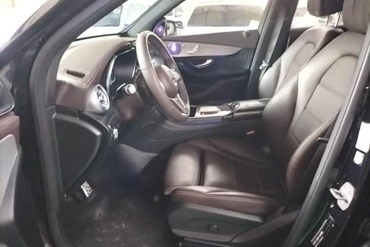 Used Mercedes-Benz GLC 2020 GLC 260 L 4MATIC Dynamic Model Left Front Seat
