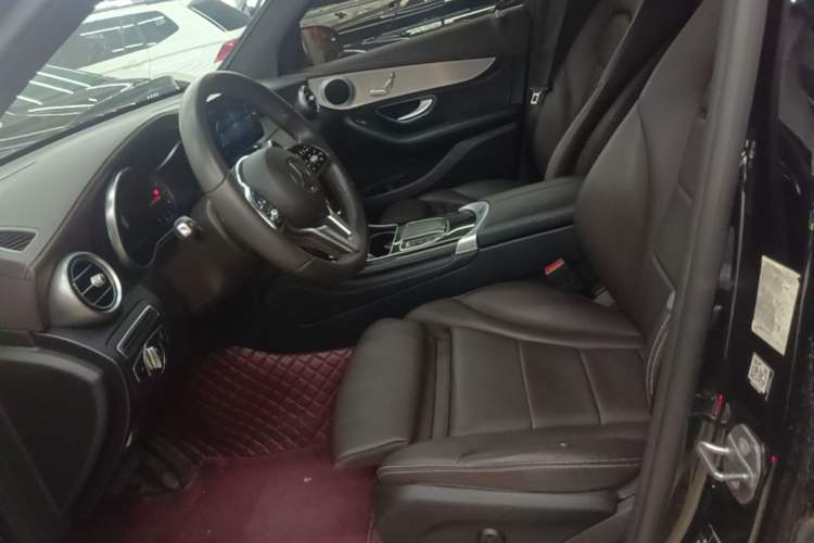 Used Mercedes-Benz GLC 2020 GLC 260 L 4MATIC Dynamic Model Left Front Seat