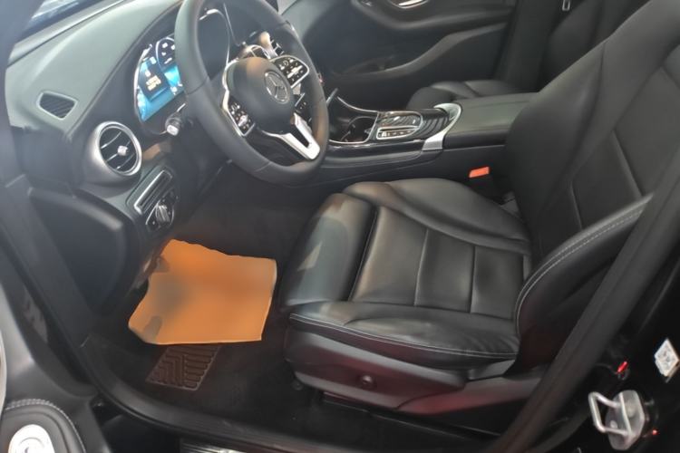Used Mercedes-Benz GLC 2020 Facelifted GLC 260 L 4MATIC Dynamic Edition Left Front Seat