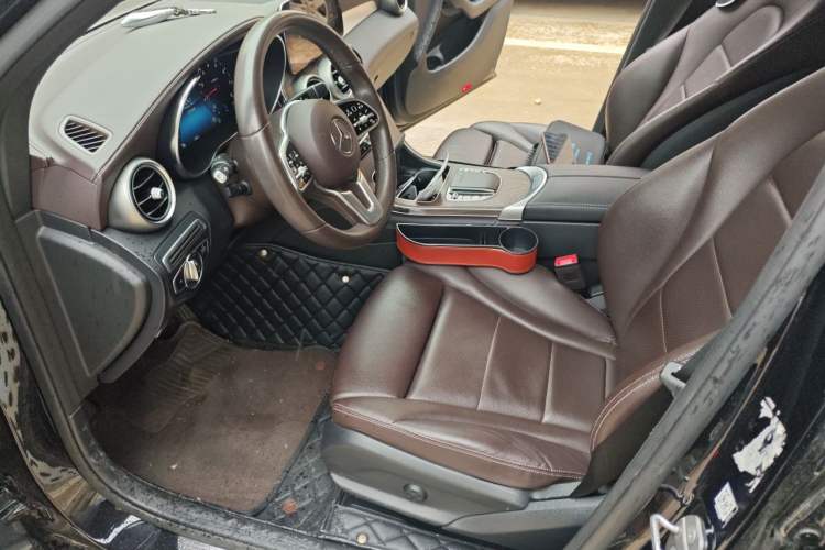 Used Mercedes-Benz GLC 2020 Facelift GLC 300 L 4MATIC Dynamic Edition Left Front Seat