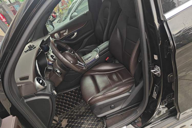 Used Mercedes-Benz GLC 2020 GLC 300 L 4MATIC Luxury Model Left Front Seat