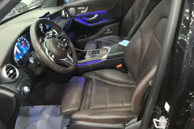 Used Mercedes-Benz GLC 2020 GLC 300 L 4MATIC Luxury Model Left Front Seat