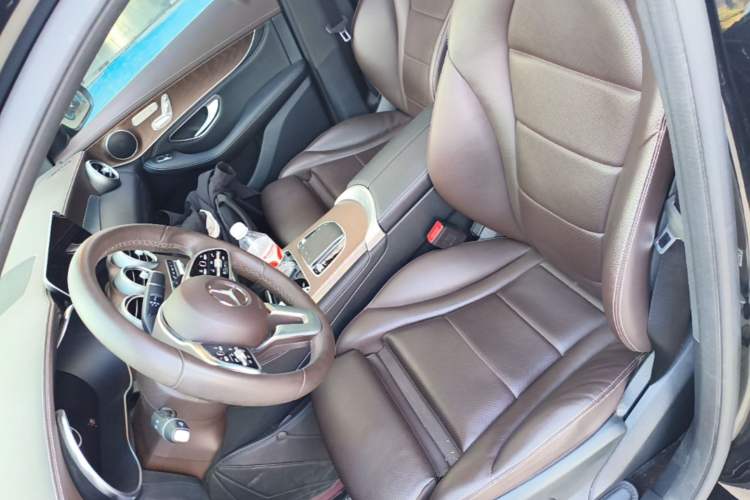 Used Mercedes-Benz GLC 2020 Facelift GLC 260 L 4MATIC Luxury Edition Left Front Seat