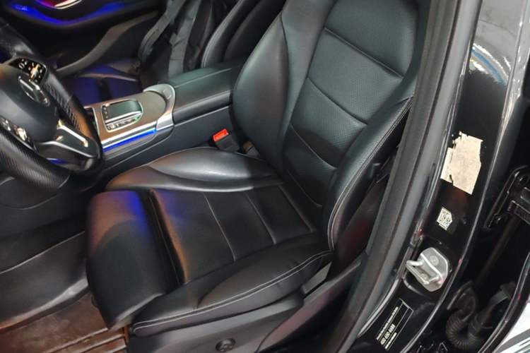Used Mercedes-Benz GLC 2020 GLC 260 L 4MATIC Luxury Model Left Front Seat