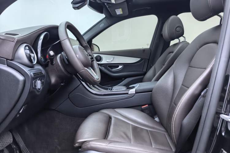 Used Mercedes-Benz GLC 2020 GLC 260 L 4MATIC Dynamic Model Left Front Seat