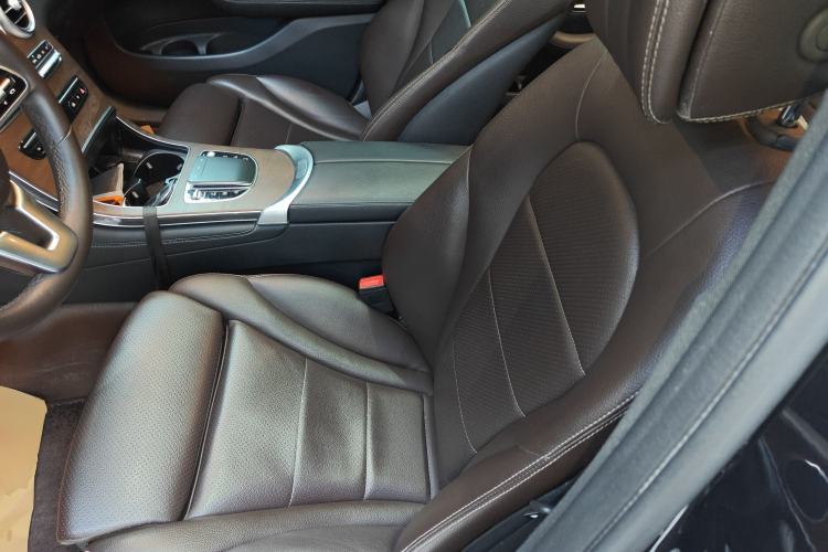 Used Mercedes-Benz GLC 2020 GLC 260 L 4MATIC Luxury Model Left Front Seat