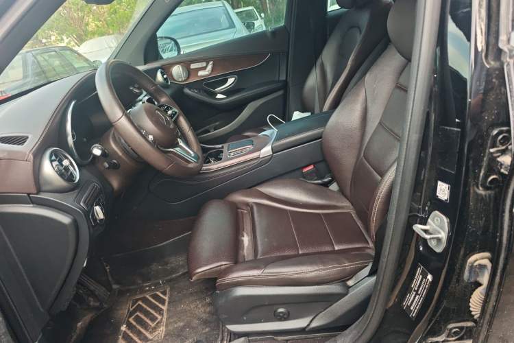Used Mercedes-Benz GLC 2020 Facelifted GLC 300 L 4MATIC Luxury Edition Left Front Seat