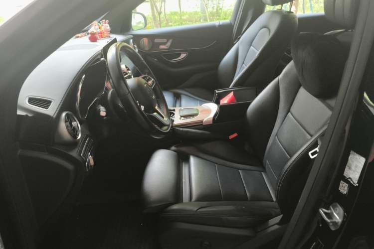Used Mercedes-Benz GLC 2020 GLC 300 L 4MATIC Luxury Model Left Front Seat
