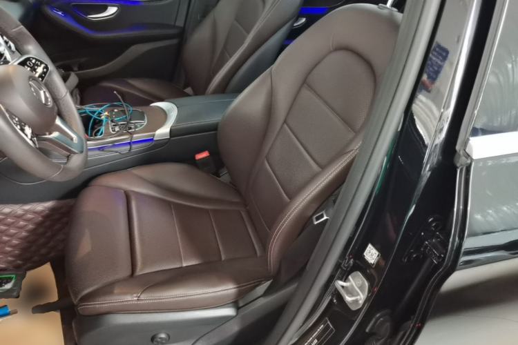 Used Mercedes-Benz GLC 2020 Facelift GLC 300 L 4MATIC Dynamic Edition Left Front Seat
