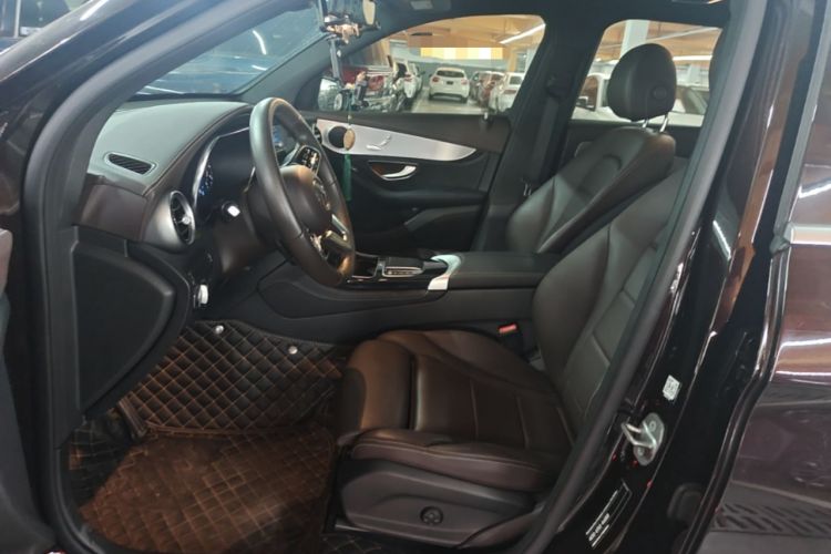 Used Mercedes-Benz GLC 2020 Facelifted GLC 260 L 4MATIC Dynamic Edition Left Front Seat