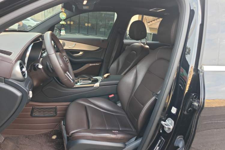 Used Mercedes-Benz GLC 2020 Facelifted GLC 260 L 4MATIC Dynamic Edition Left Front Seat