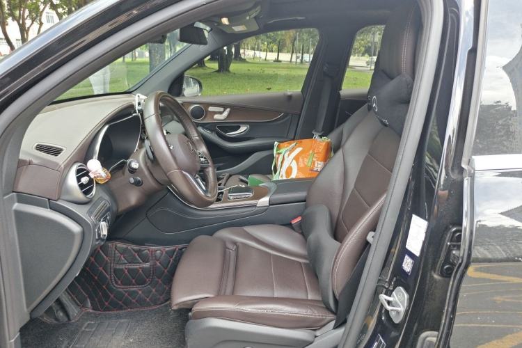 Used Mercedes-Benz GLC 2020 GLC 300 L 4MATIC Dynamic Edition Left Front Seat