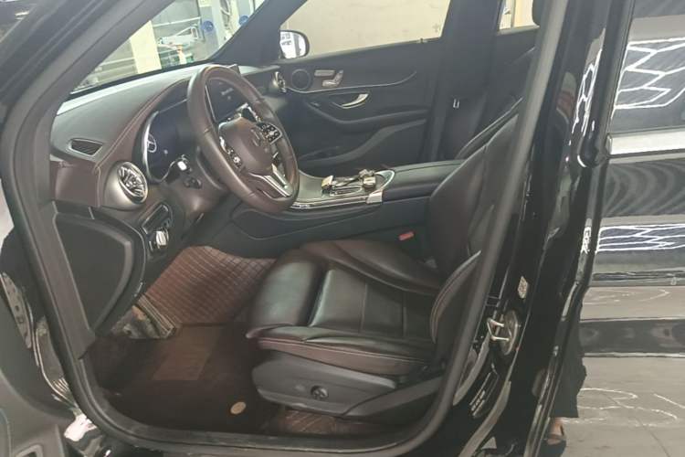 Used Mercedes-Benz GLC 2020 GLC 300 L 4MATIC Dynamic Edition Left Front Seat