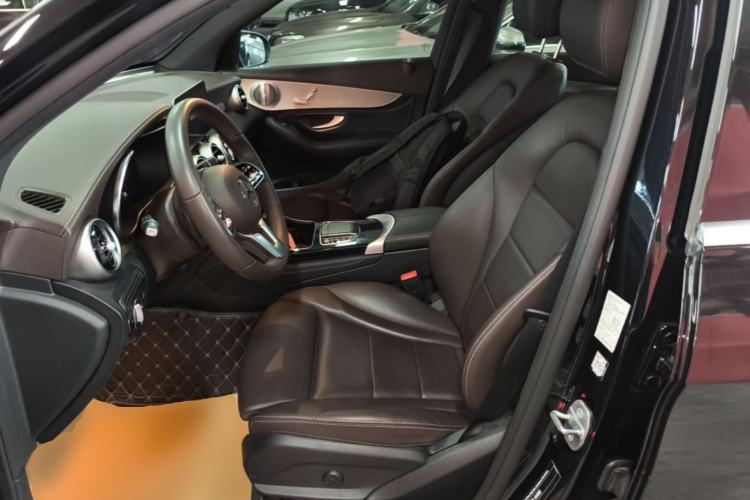 Used Mercedes-Benz GLC 2020 Facelifted GLC 260 L 4MATIC Dynamic Edition Left Front Seat