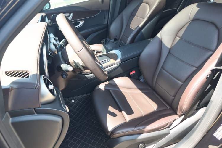 Used Mercedes-Benz GLC 2020 GLC 260 L 4MATIC Dynamic Model Left Front Seat