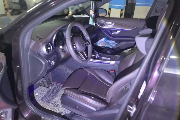 Used Mercedes-Benz GLC 2020 Facelift GLC 300 L 4MATIC Dynamic Edition Left Front Seat