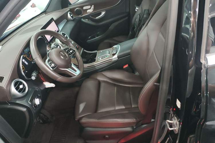 Used Mercedes-Benz GLC 2020 GLC 260 L 4MATIC Luxury Model Left Front Seat