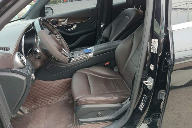 Used Mercedes-Benz GLC 2020 Facelift GLC 300 L 4MATIC Dynamic Edition Left Front Seat
