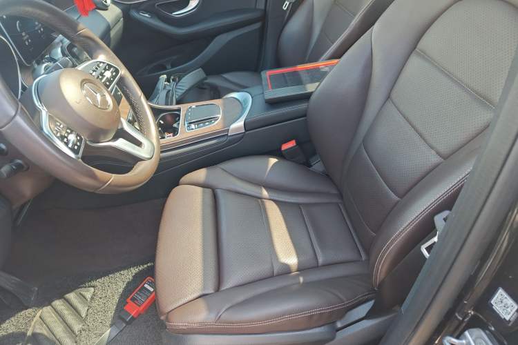 Used Mercedes-Benz GLC 2020 GLC 300 L 4MATIC Dynamic Edition Left Front Seat