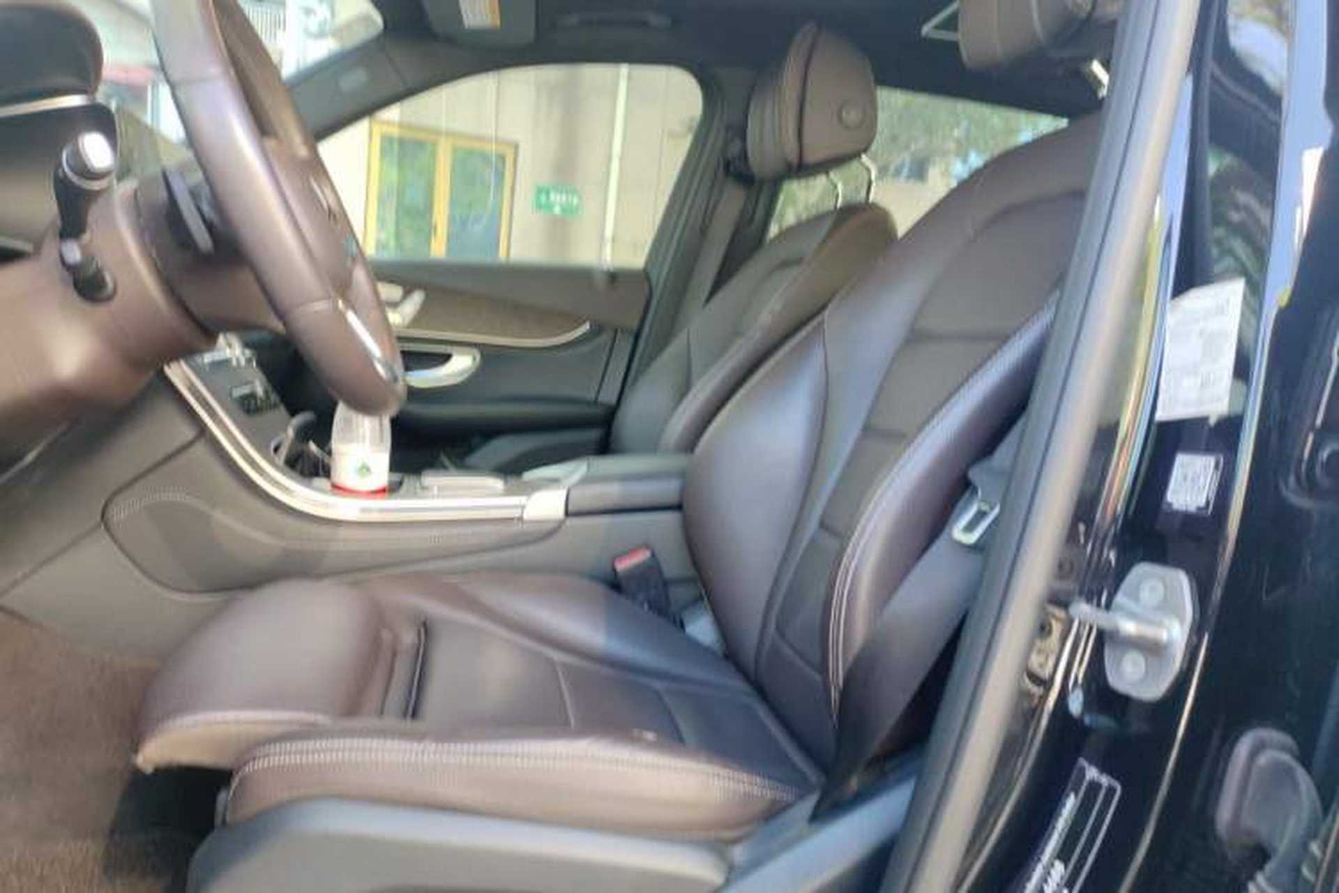 Used Mercedes-Benz GLC 2020 GLC 300 L 4MATIC Dynamic Edition Left Front Seat