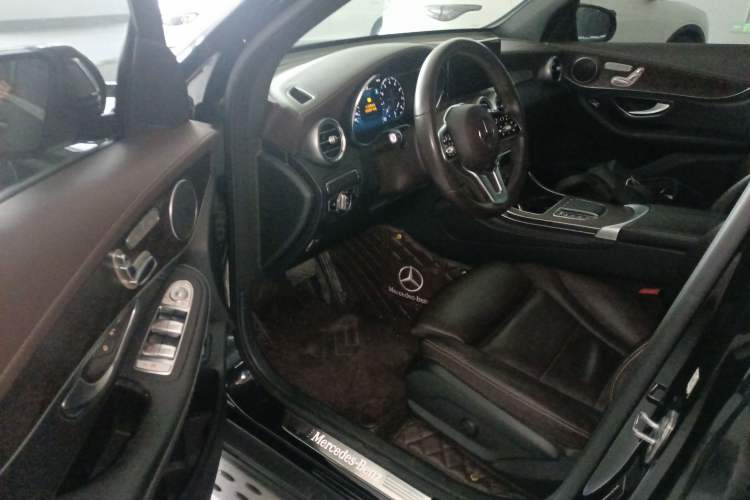 Used Mercedes-Benz GLC 2020 GLC 260 L 4MATIC Luxury Model Left Front Seat