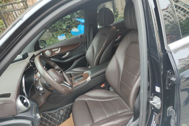 Used Mercedes-Benz GLC 2020 GLC 300 L 4MATIC Luxury Model Left Front Seat