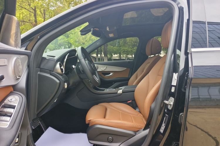 Used Mercedes-Benz GLC 2020 Facelifted GLC 260 L 4MATIC Dynamic Edition Left Front Seat