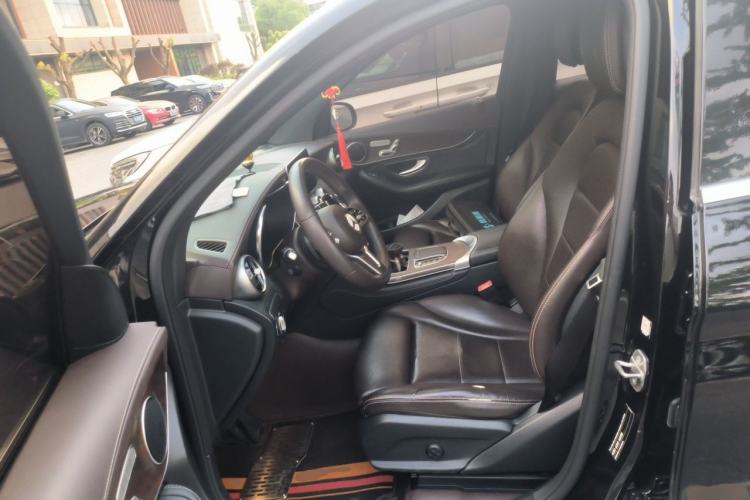 Used Mercedes-Benz GLC 2020 Facelift GLC 300 L 4MATIC Dynamic Edition Left Front Seat