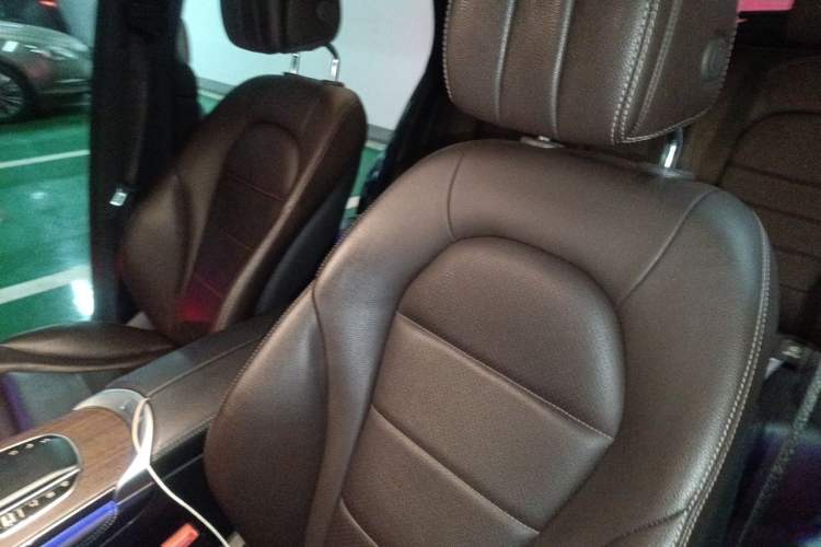 Used Mercedes-Benz GLC 2020 GLC 300 L 4MATIC Luxury Model Left Front Seat