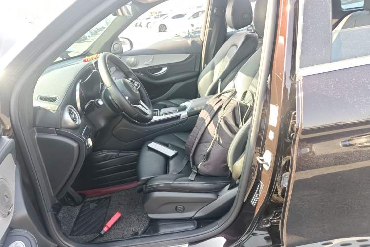 Used Mercedes-Benz GLC 2020 GLC 260 L 4MATIC Dynamic Model Left Front Seat