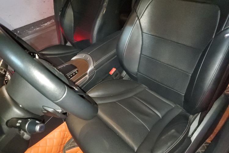Used Mercedes-Benz GLC 2020 GLC 300 L 4MATIC Dynamic Edition Left Front Seat