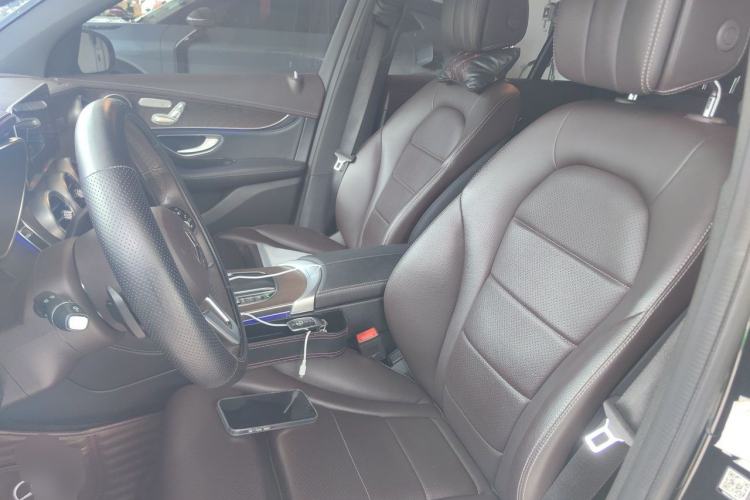 Used Mercedes-Benz GLC 2020 Facelift GLC 260 L 4MATIC Luxury Edition Left Front Seat