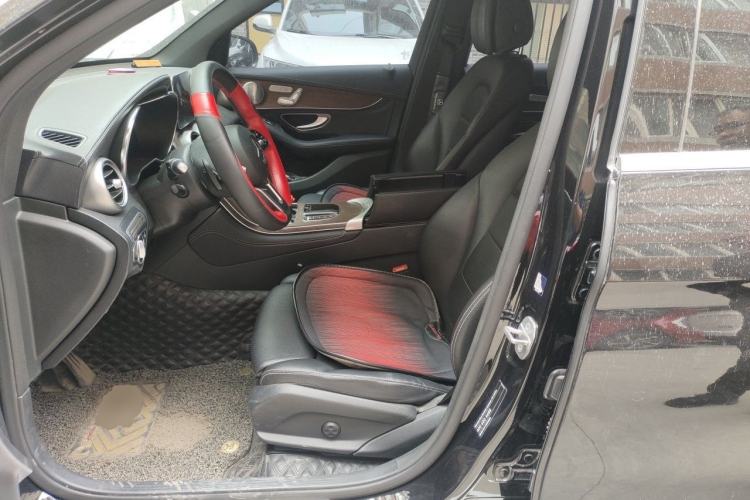 Used Mercedes-Benz GLC 2020 GLC 300 L 4MATIC Luxury Model Left Front Seat